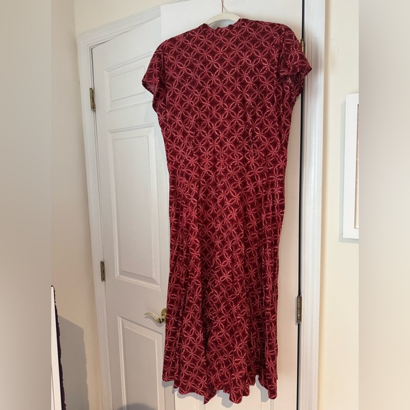 Heinui Custom Dress in Red Shibori Print, Large - Picture 5 of 6